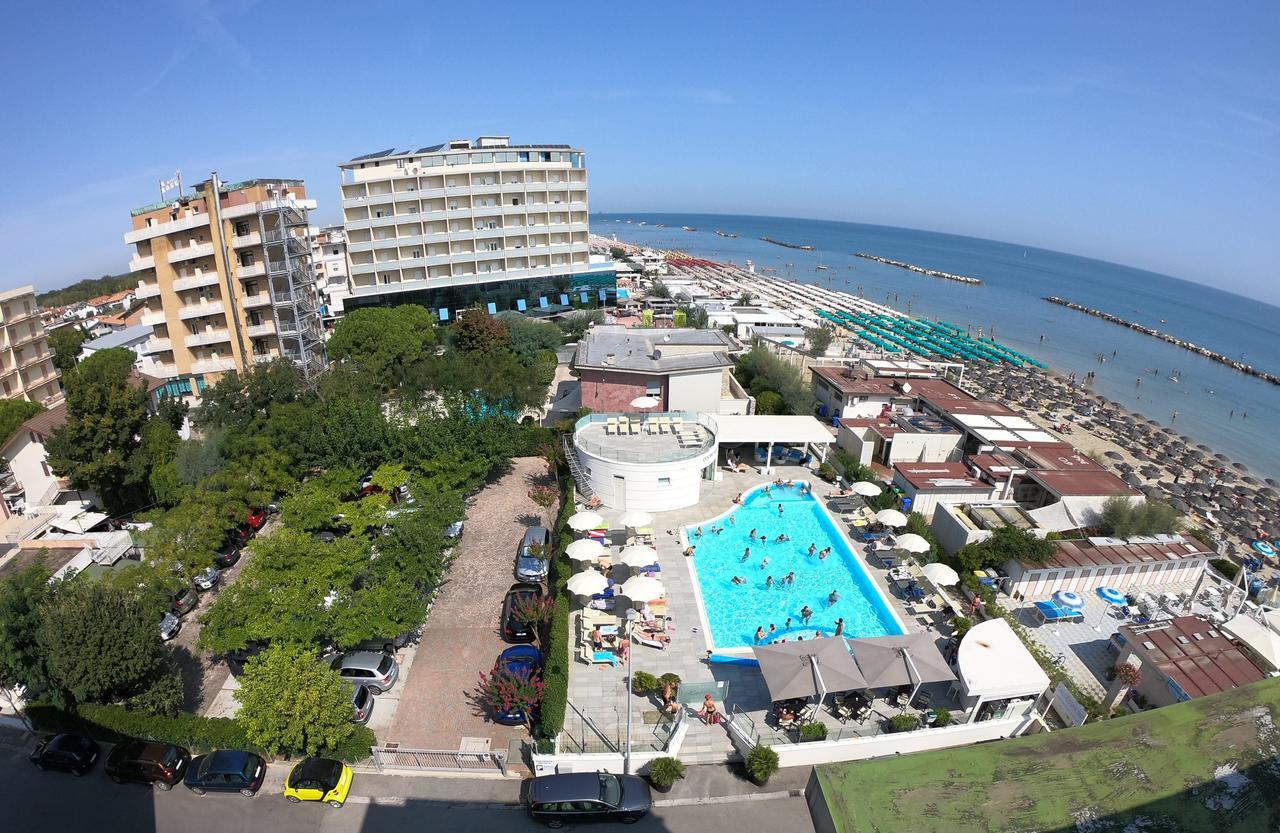 Hotel Caesar Lido Di Savio Exterior photo